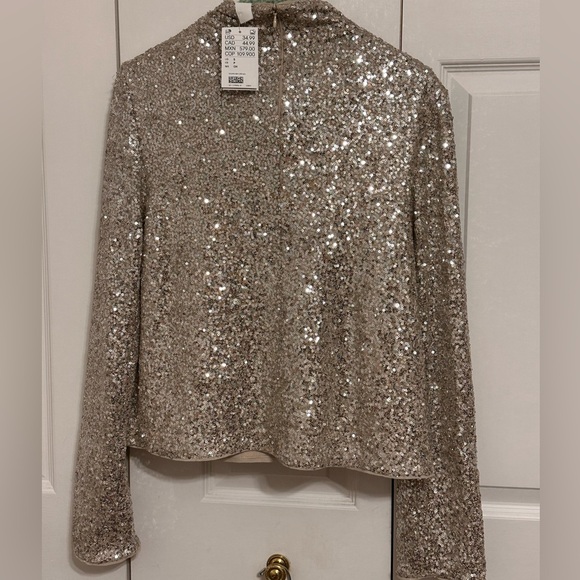 NWT sequin top - Picture 3 of 6